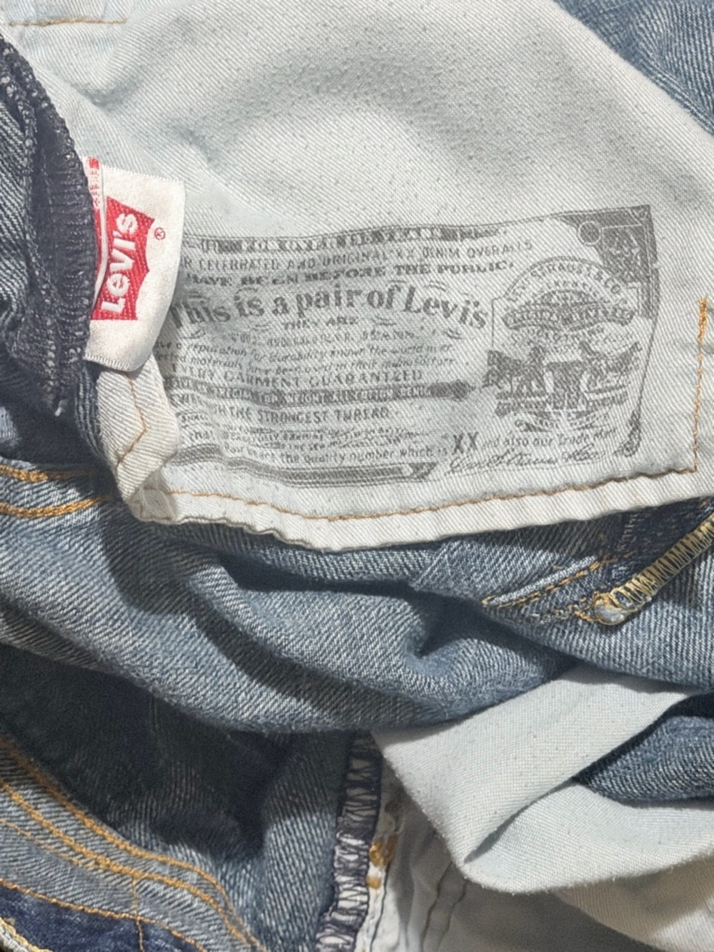 Levi's Men's 501 Washed Blue Relaxed Straight capri Jeans - Picture 6 of 11